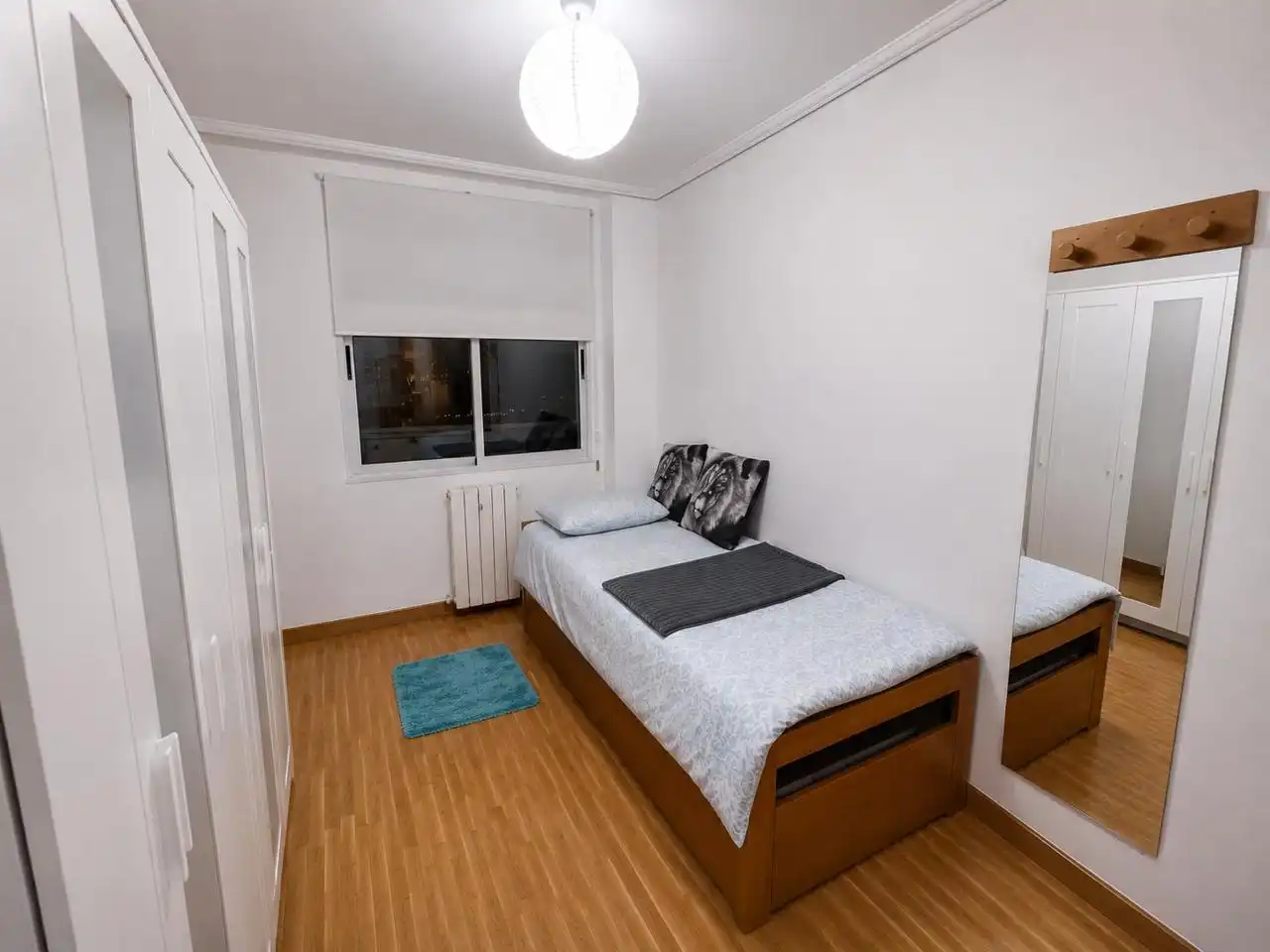 Schlafzimmer von Wohnung zum Verkauf in Zaragoza mit Klimaanlage, Heizung und Parkett