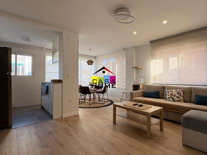 Living room of Apartment for sale in Benicasim / Benicàssim  with Private garden, Furnished and Community pool