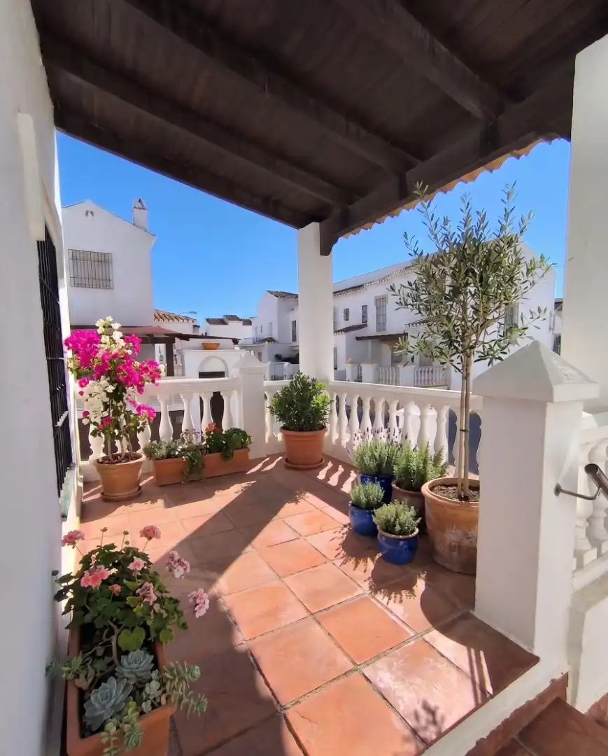 Terrassa de Casa o xalet en venda en Motril amb Terrassa, Moblat i Microones