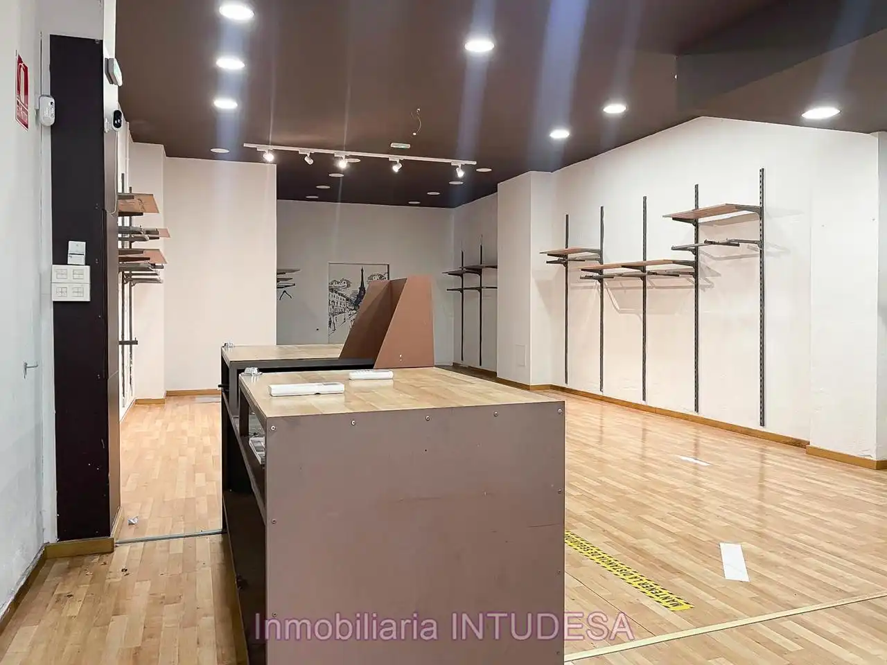 Local comercial de lloguer a Zaragoza, imagen 6