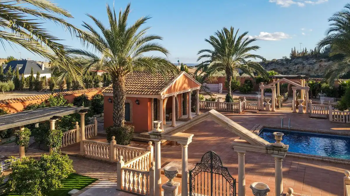 Exterior view of Houses for sale in Elche / Elx  with Air Conditioner, Heating and Private garden