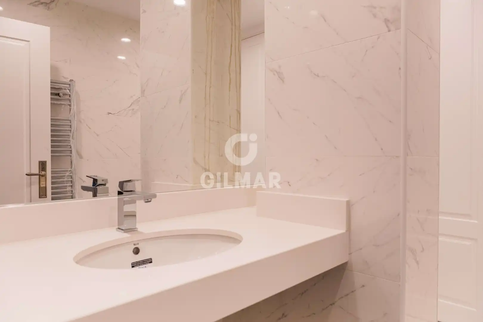 Baño de Casa o chalet en venta en El Escorial con Calefacción, Jardín privado y Piscina