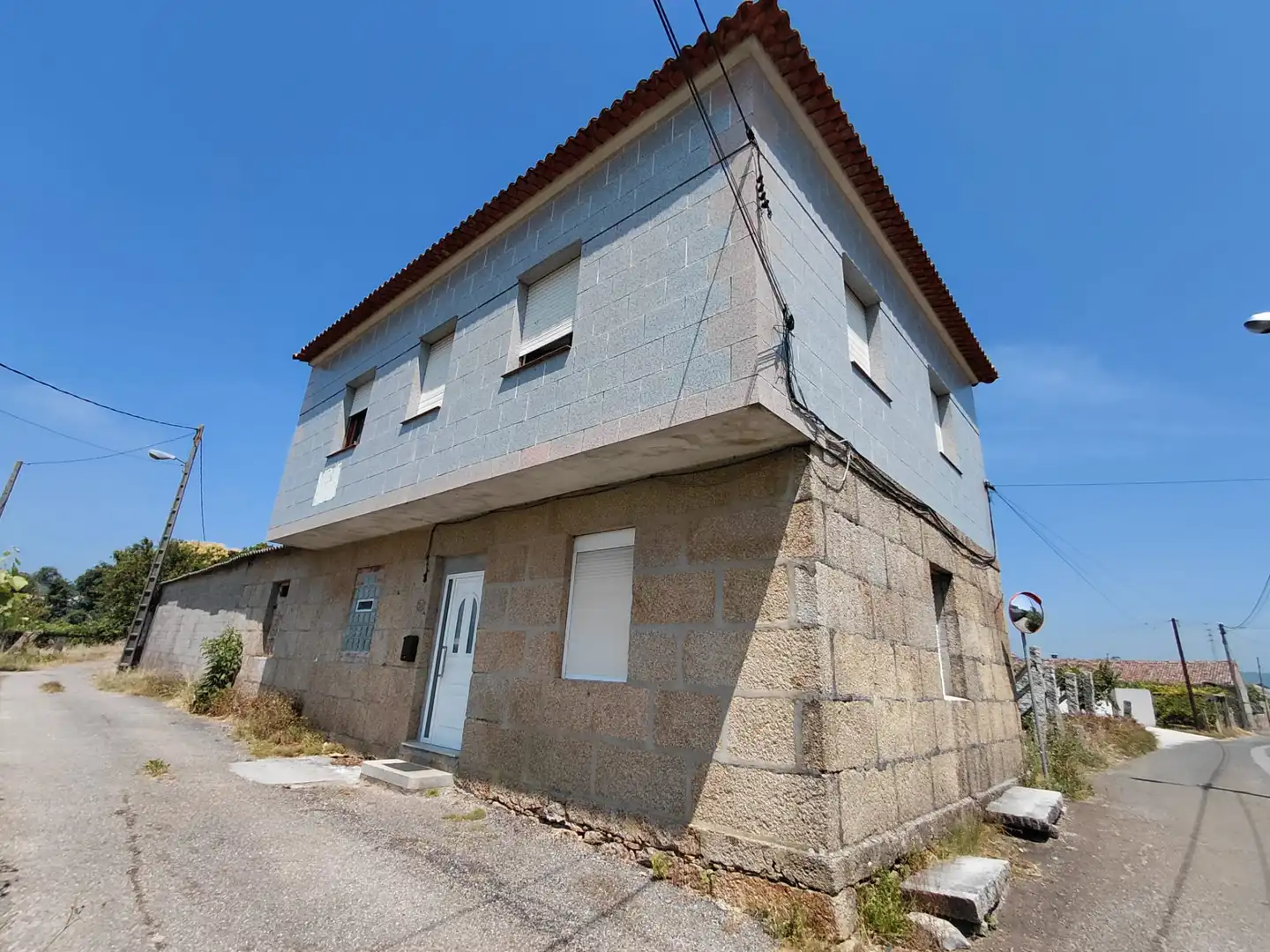 Vista exterior de Casa o xalet en venda en Cambados amb Calefacció, Jardí privat i Moblat