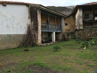 Vista exterior de Finca rústica en venda en Llanes