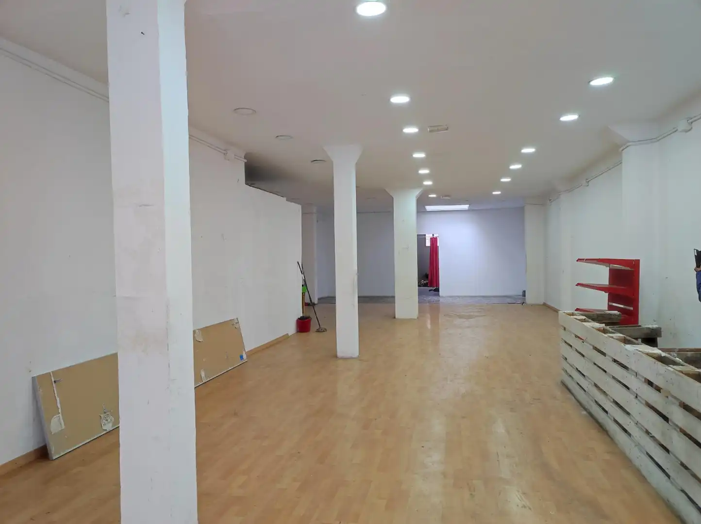 Commercial properties for rent in Creu de Barberà