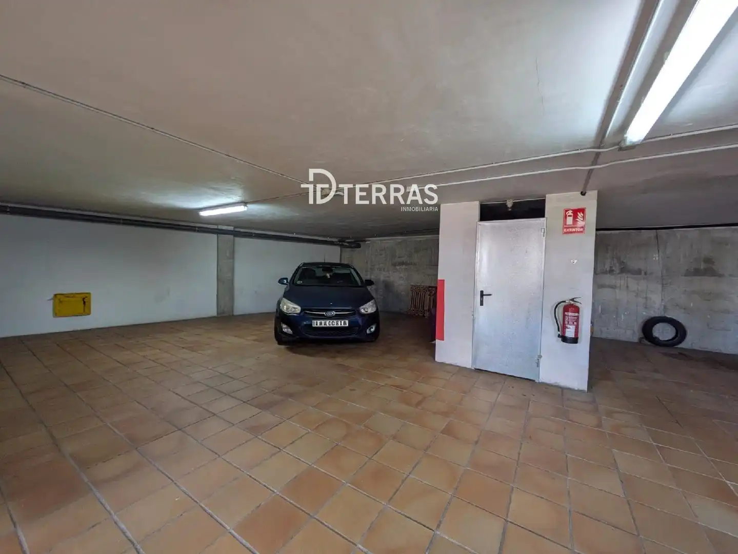 Parking de Piso en venta en Campo Lameiro con Calefacción, Trastero y Amueblado