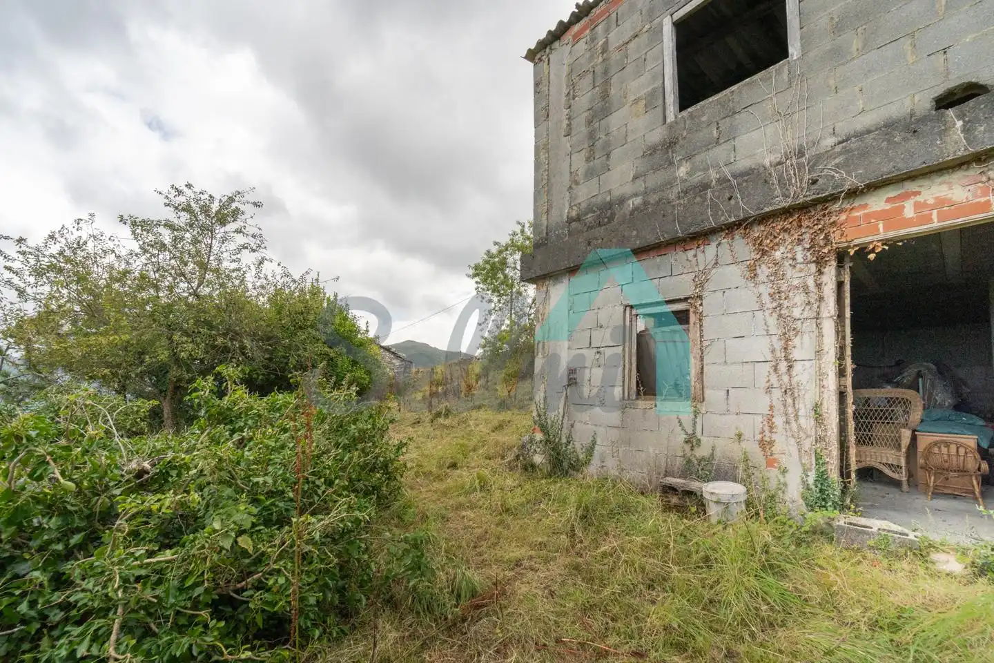 Houses for sale in La Cadorna, Valdés - Luarca