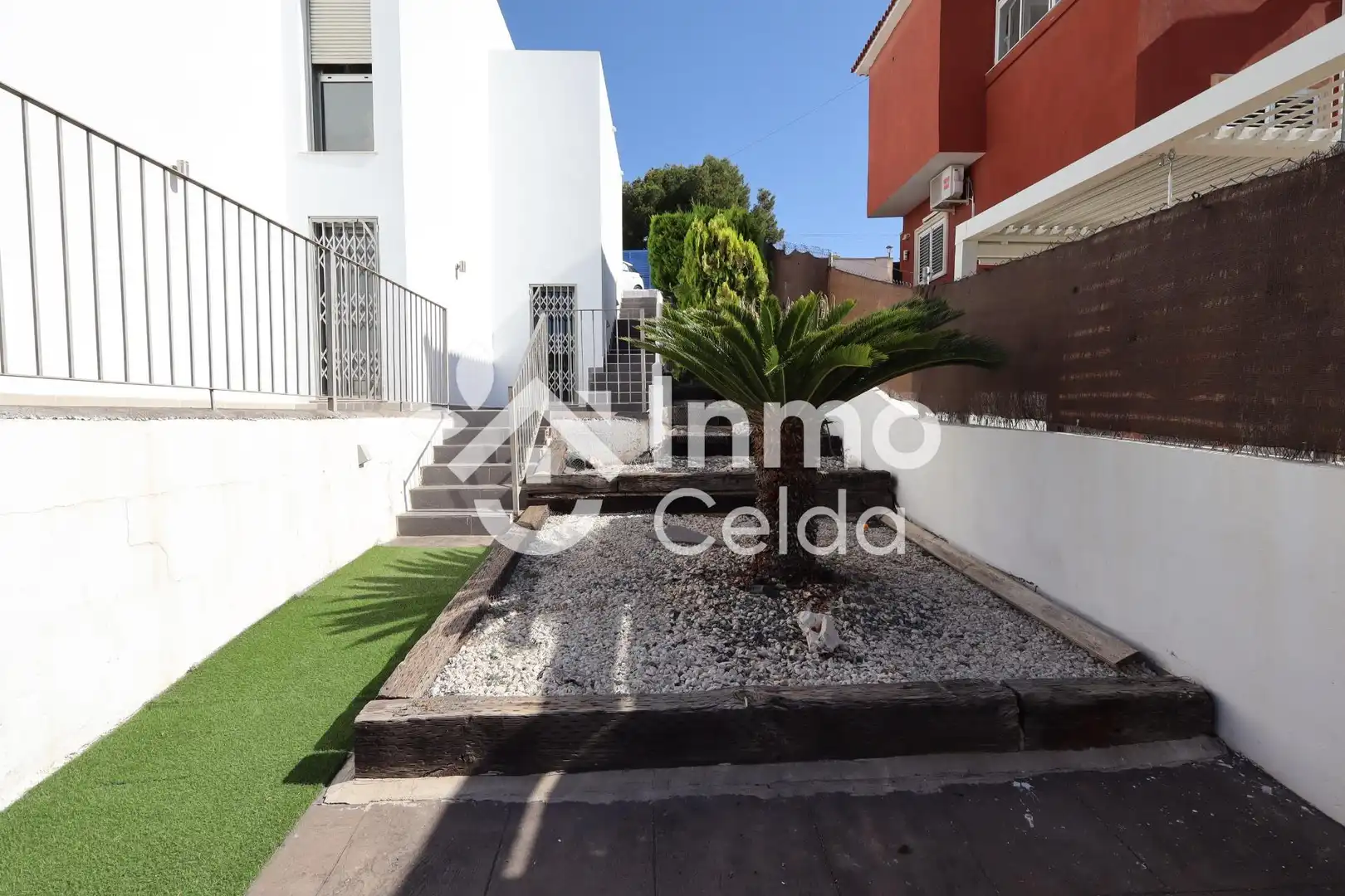 Jardín de Casa o chalet en venta en Chiva con Aire acondicionado, Calefacción y Jardín privado