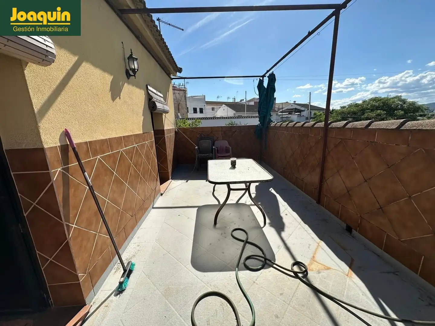 Terrasse von Wohnung zum Verkauf in Córdoba mit Klimaanlage, Terrasse und Abstellraum