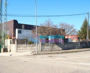 Vista exterior de Nau industrial de lloguer en Salvaterra de Miño