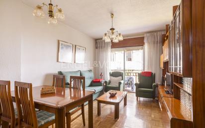 Living room of Flat for sale in  Madrid Capital  with Terrace