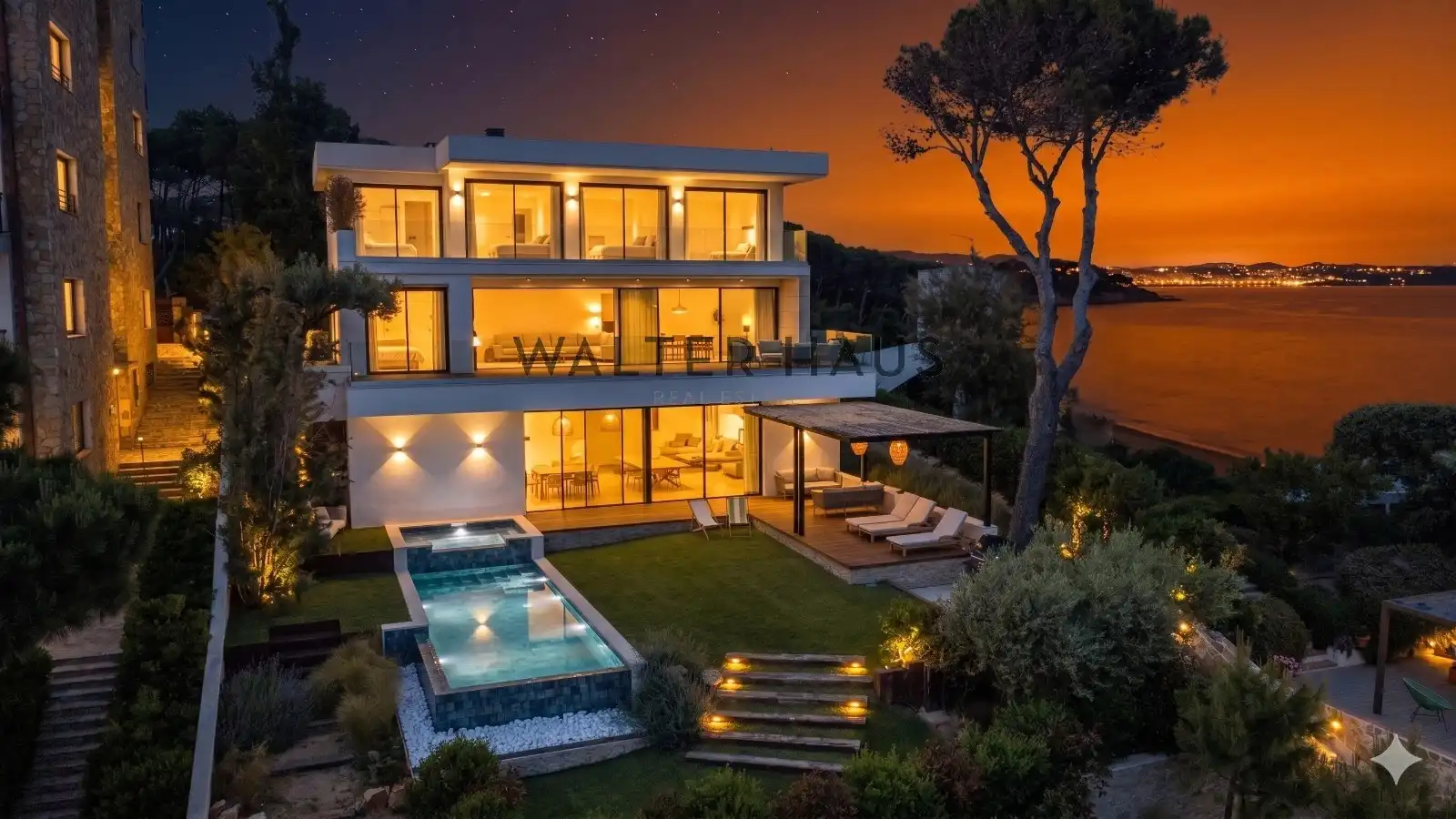 Vista exterior de Casa o chalet en venta en Sant Feliu de Guíxols con Aire acondicionado, Jardín privado y Terraza