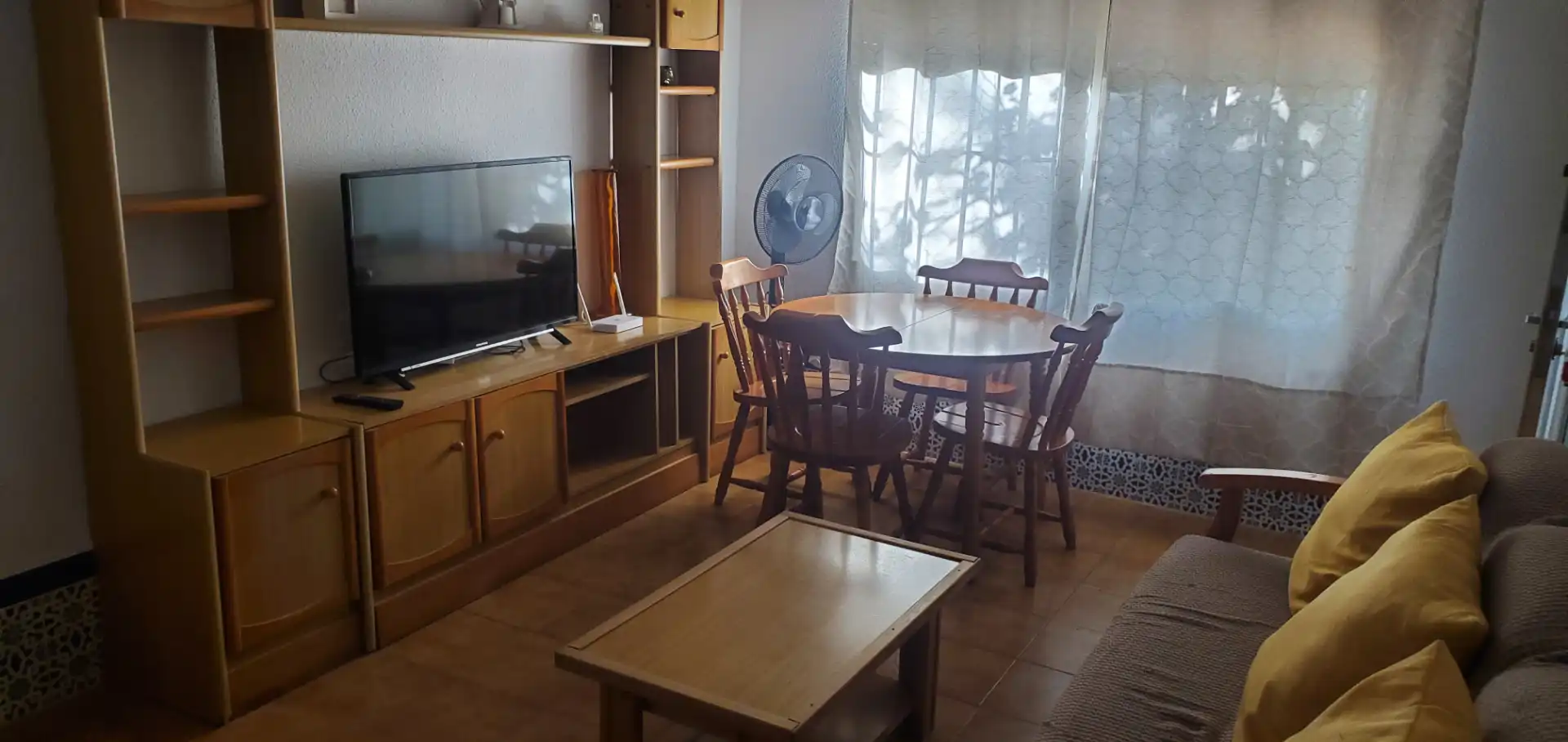 Sala d'estar de Casa o xalet de lloguer en Peñíscola / Peníscola amb Aire condicionat, Calefacció i Terrassa