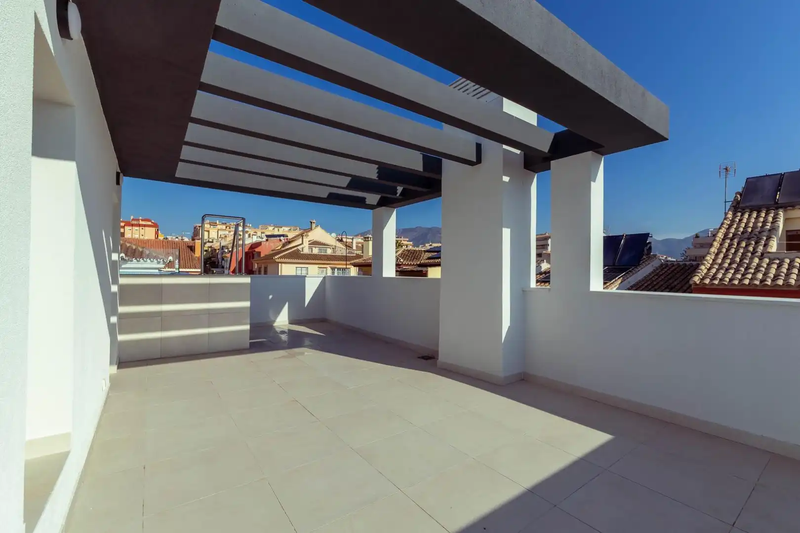 Maison mitoyenne avec piscine à vendre à Las Lagunas, imagen 5