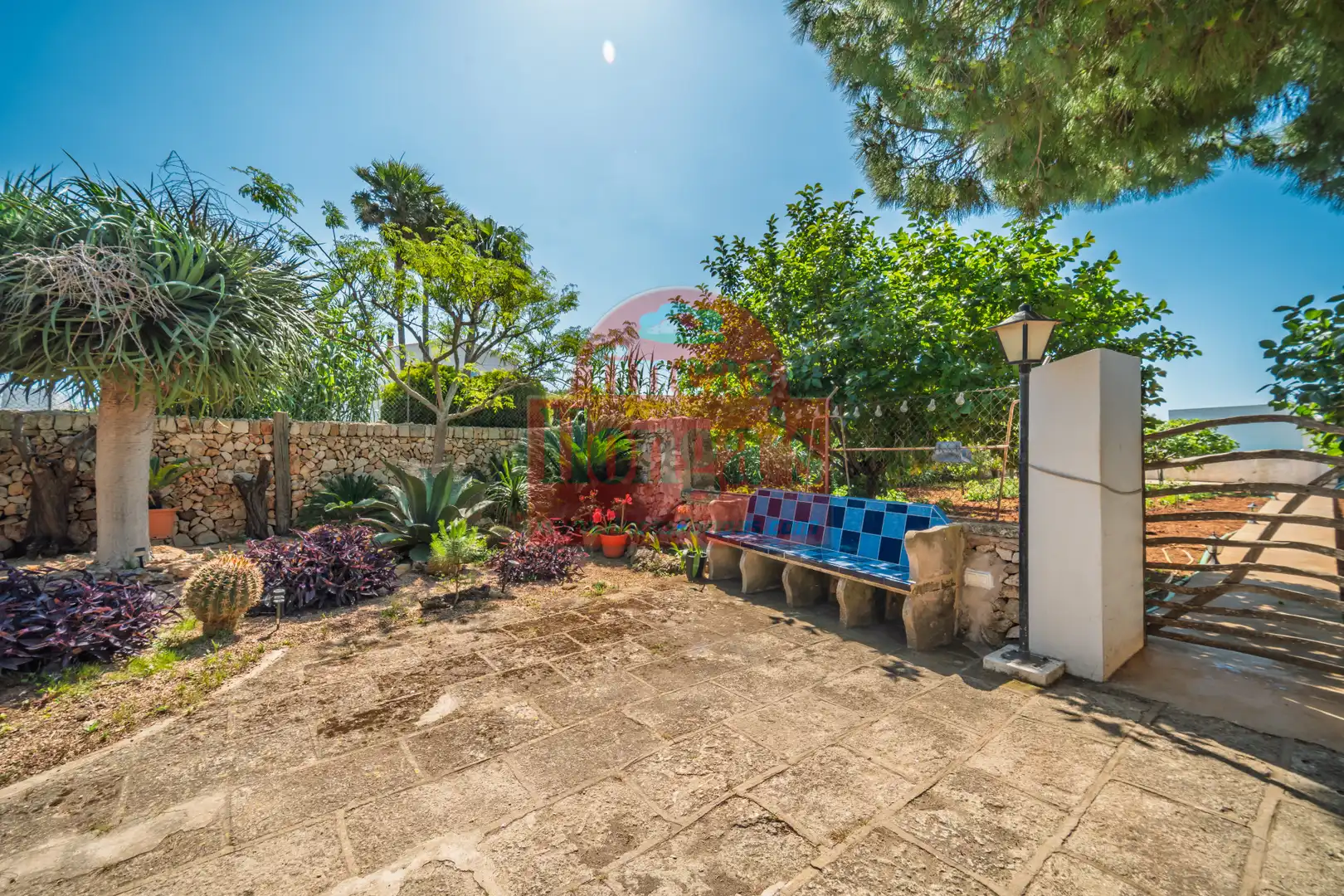 Villa mit Garten zum Verkauf in Cala Blanca, imagen 7