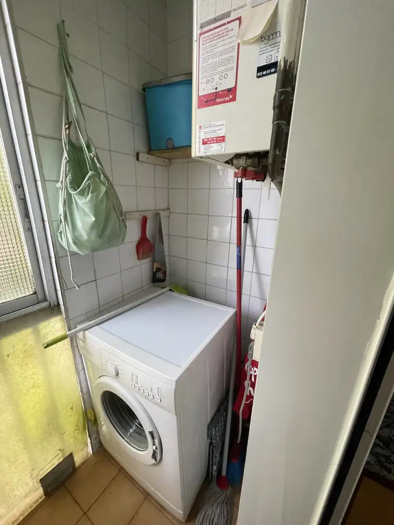 Cuina de Pis en venda en Girona amb Calefacció i Balcó