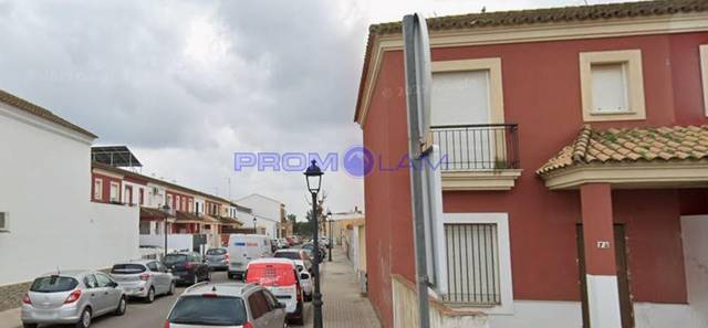 Casa-chalet en Venta en Menéndez Pidal en Pilas