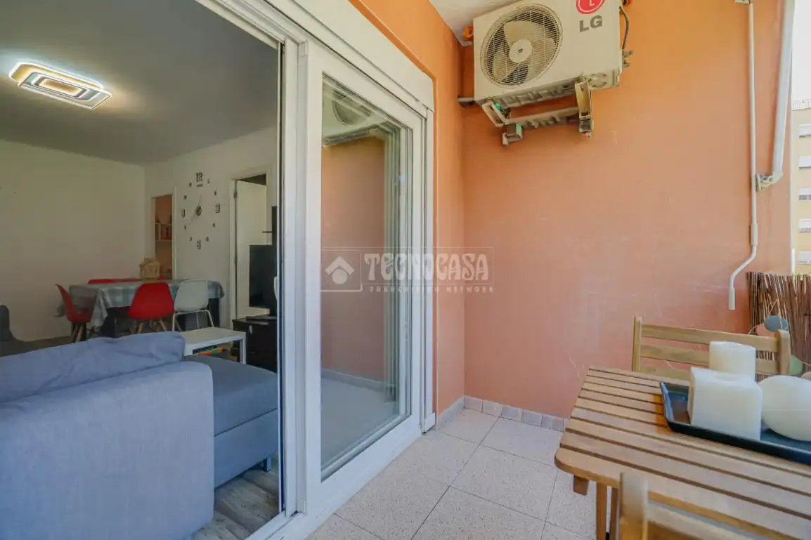 Terrassa de Pis en venda en Sant Feliu de Llobregat amb Aire condicionat i Balcó
