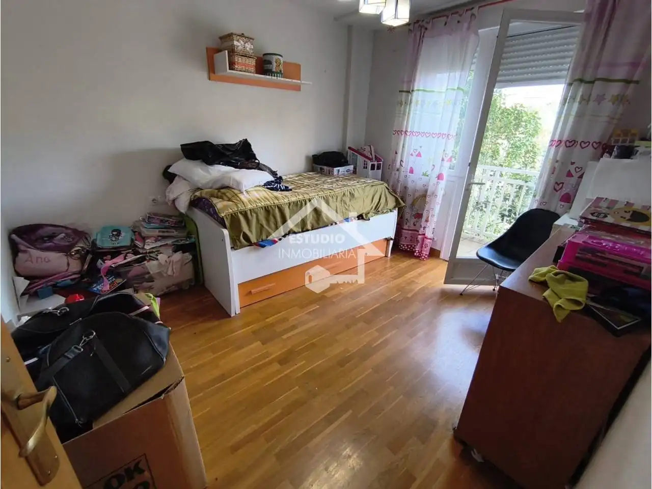Bedroom of Houses for sale in Mendavia  with Heating, Private garden and Parquet flooring