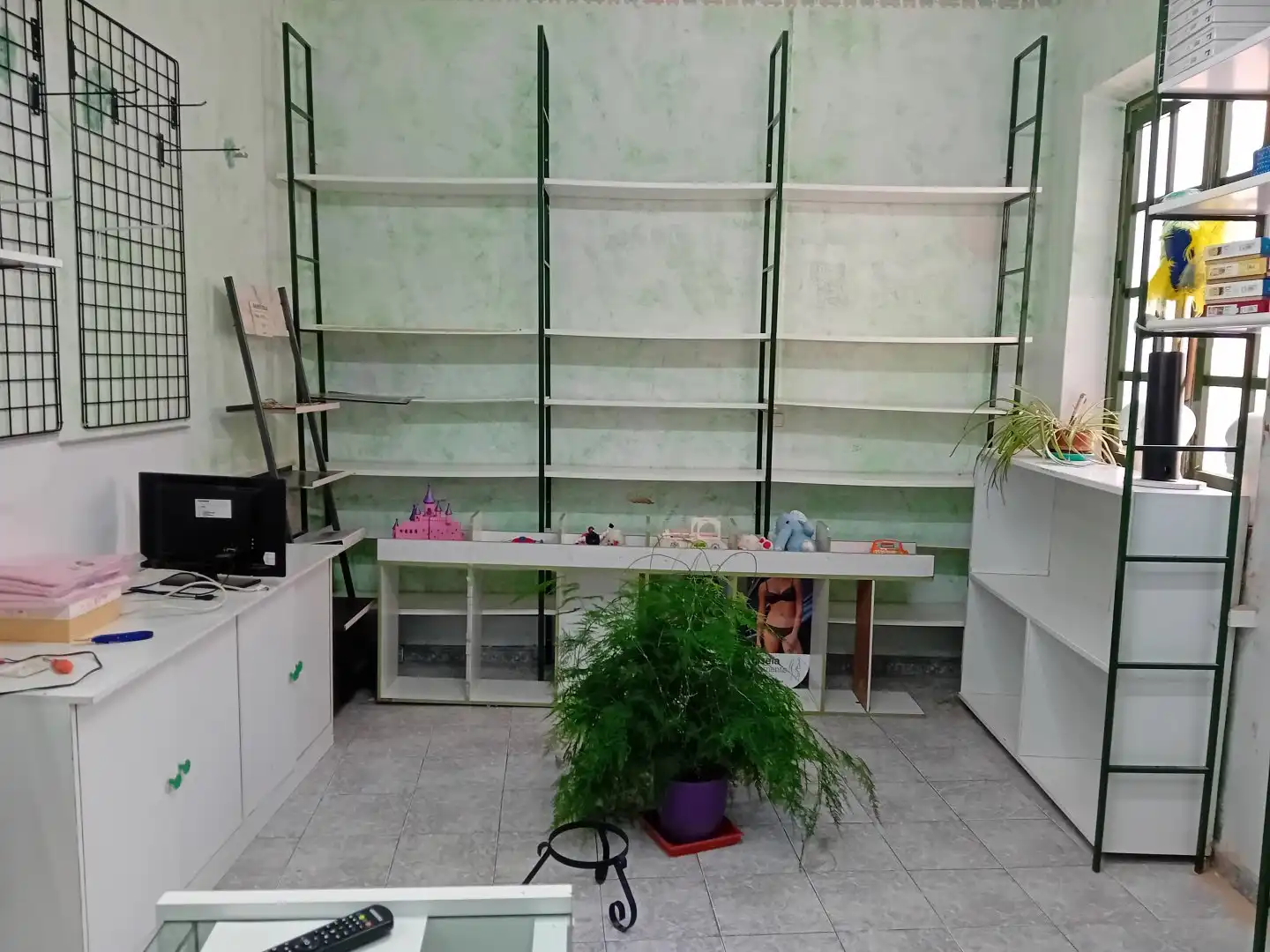 Local commercial à vendre à Valdepeñas, imagen 2