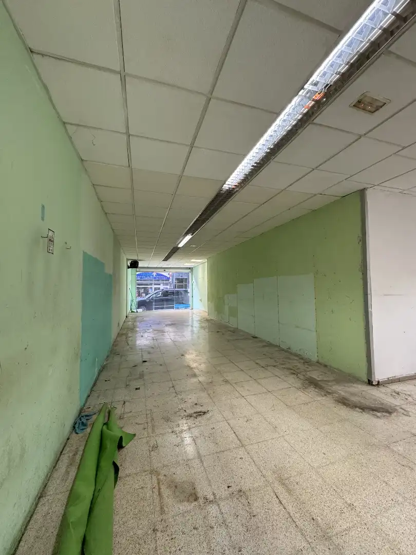 Business premises to rent in Avinguda de Josep Tarradellas 14, imagen 9