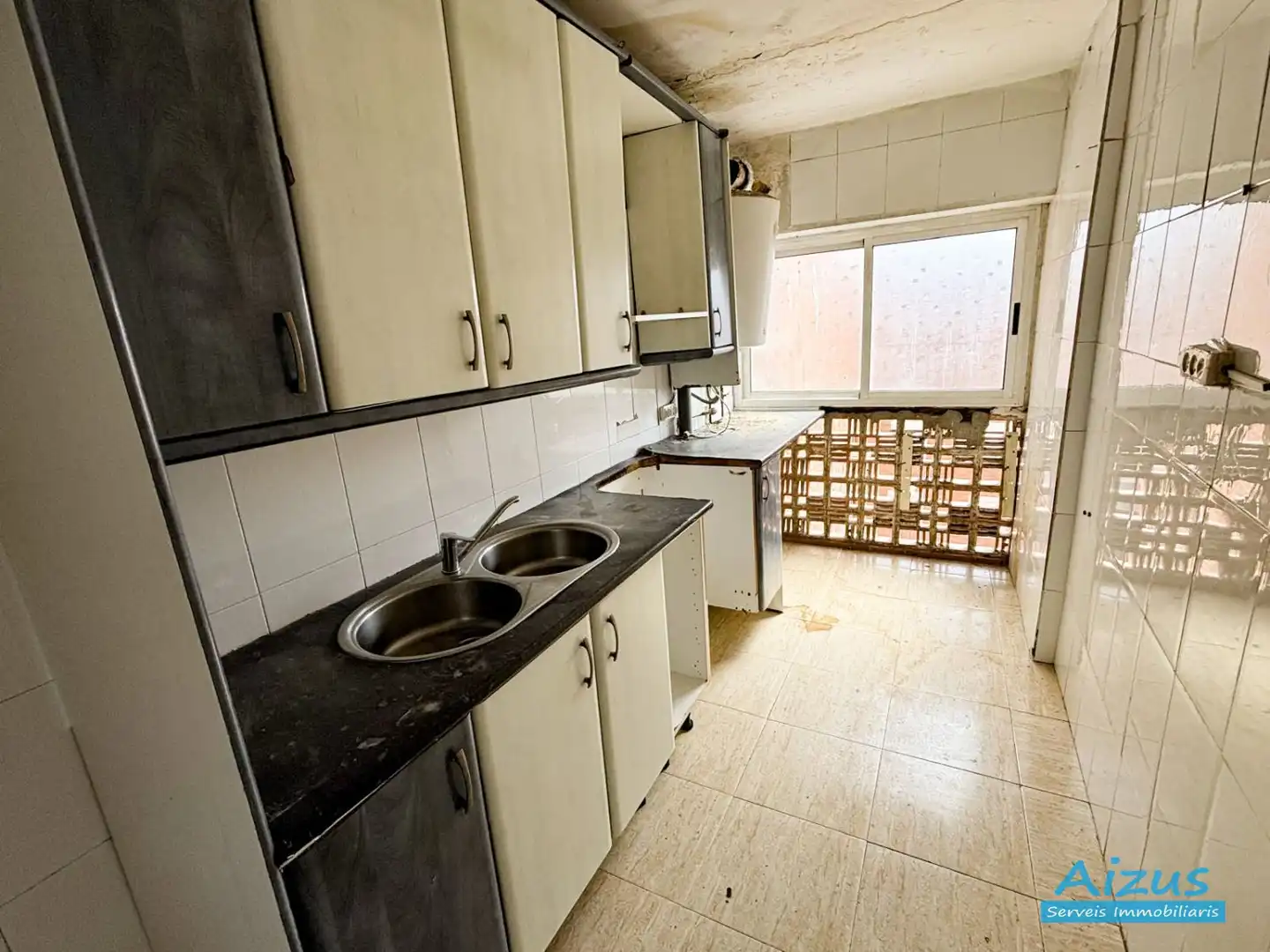 Cocina de Piso en venta en Sabadell