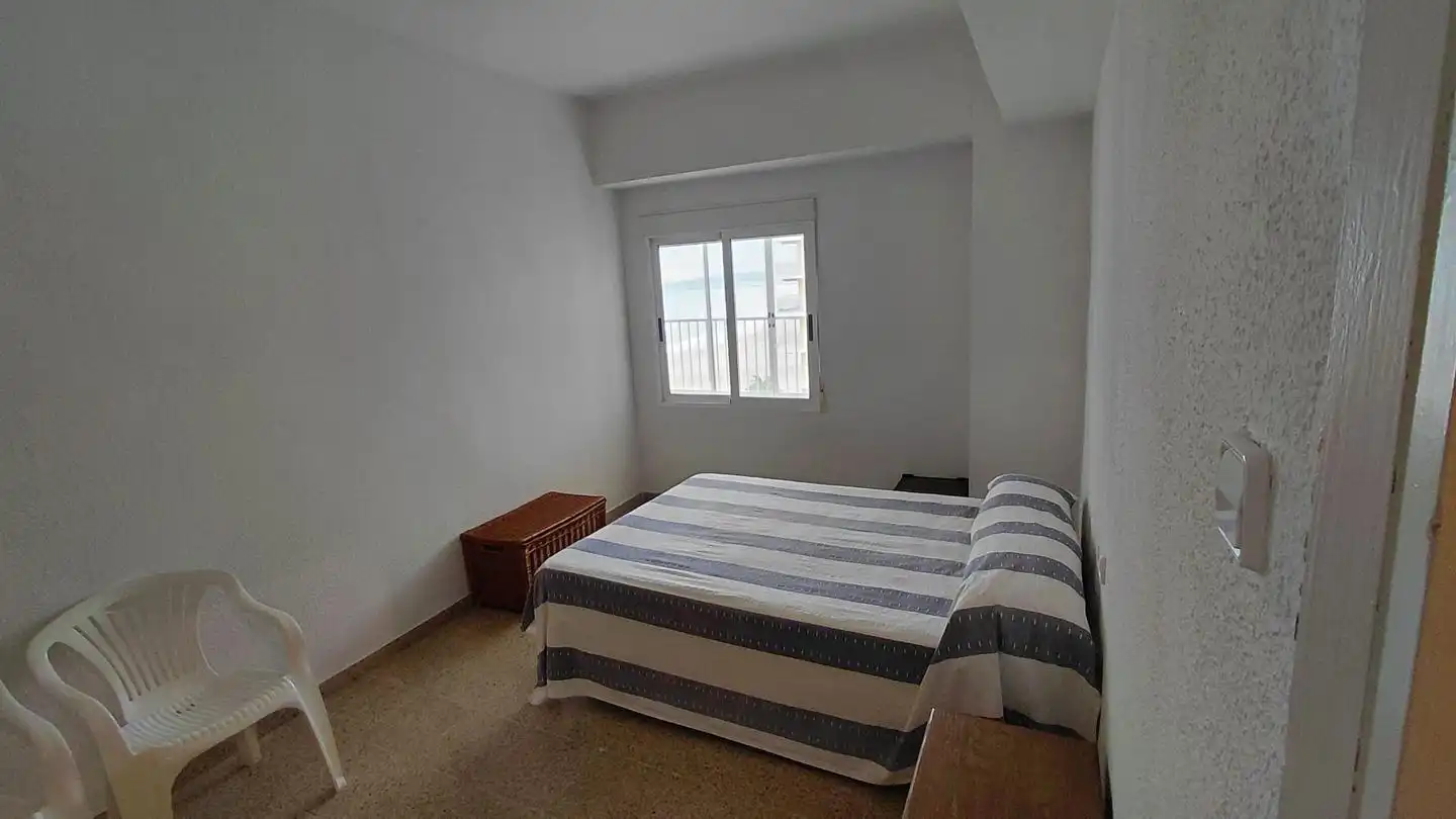 Habitación de Apartamento en venta en Cullera con Terraza y Piscina comunitaria