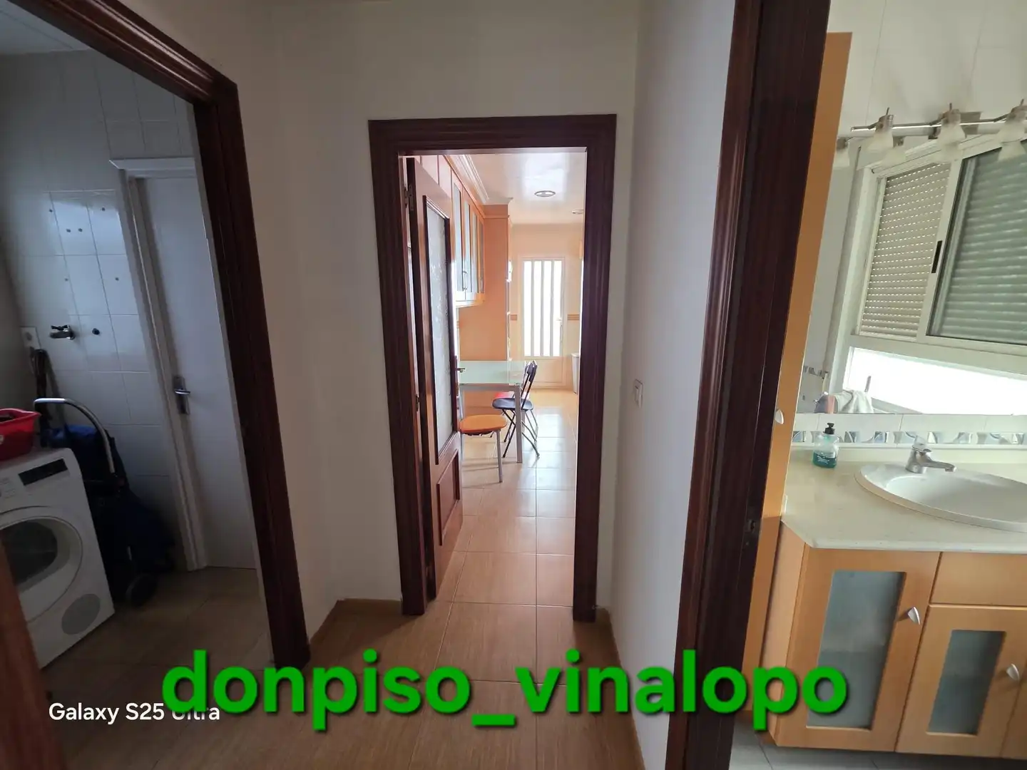 Maisonette zum Verkauf in Villena mit Klimaanlage, Heizung und Balkon