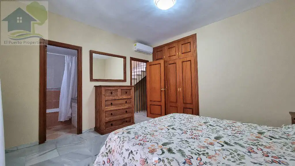 Habitación de Casa o chalet de alquiler en El Puerto de Santa María con Aire acondicionado, Calefacción y Terraza