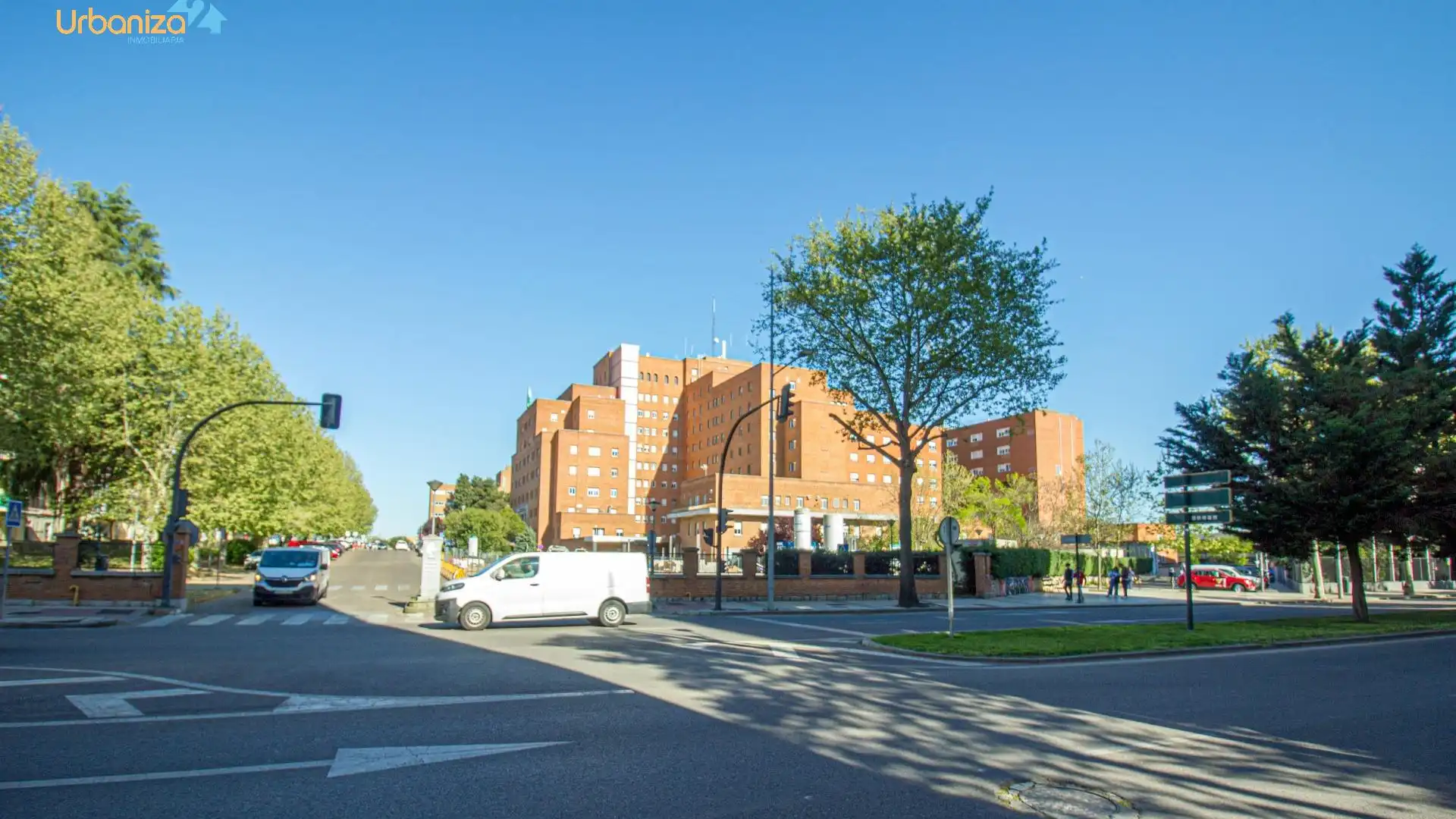 Wohnung zum Verkauf in Plaza VIRGEN DE LA VICTORIA, Carretera de Sevilla - Los Montitos