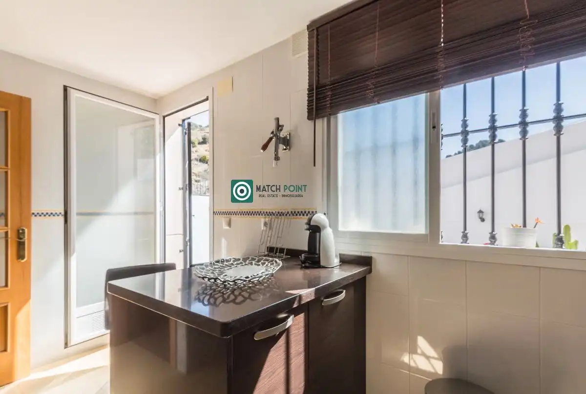 Detached homes for rent in Calle Rambla del Espinar, La Herradura centro