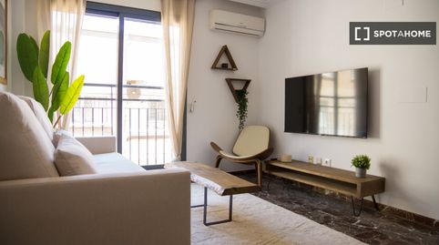 Foto 4 de Piso de alquiler en El Cabanyal - El Canyamelar, Valencia Capital