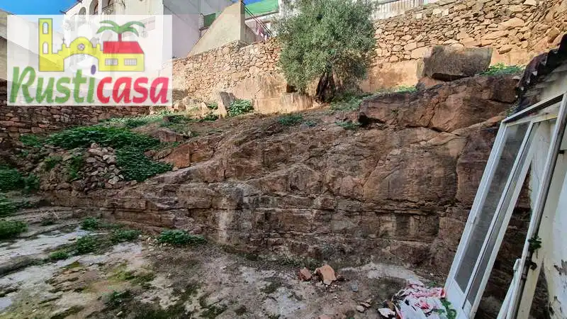Casa o chalet en venta en Baños de la Encina con Jardín privado