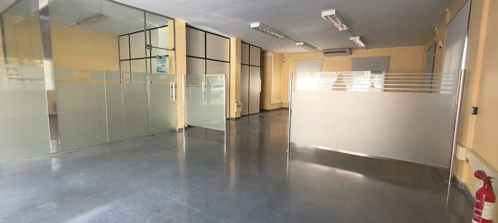 Commercial properties for rent in Parets del Vallès  with Air Conditioner and Alarm