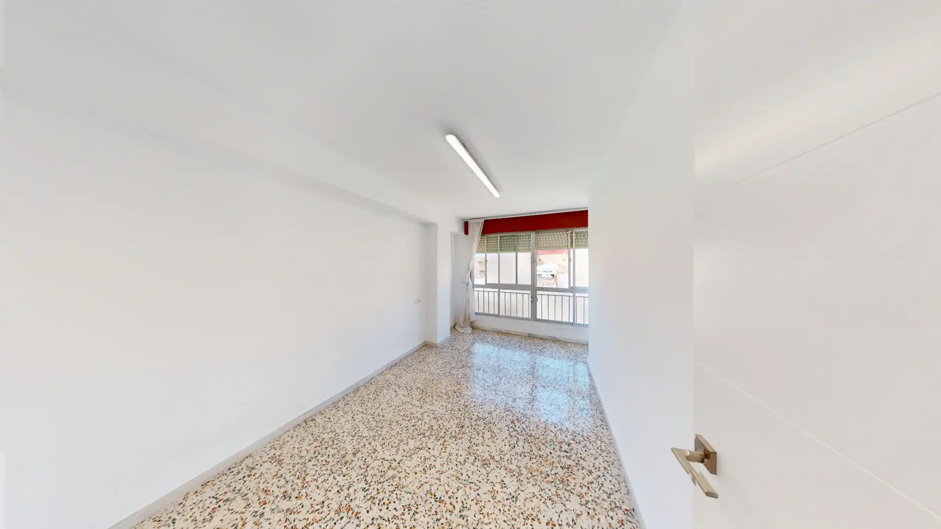 Vista exterior de Piso en venta en Almería con Aire acondicionado, Calefacción y Terraza