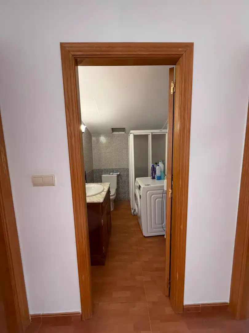 Baño de Casa o chalet de alquiler en Elche / Elx con Aire acondicionado, Calefacción y Jardín privado