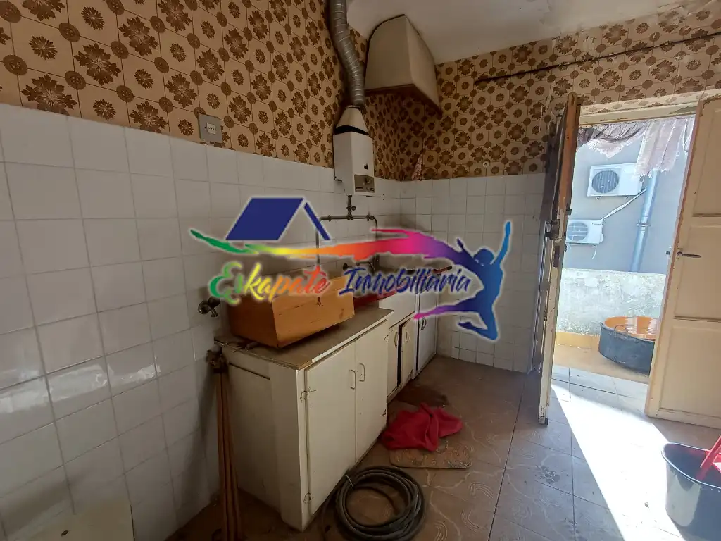 Flat for sale in Calle Pío Baroja 16, imagen 3