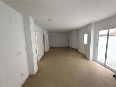 Gewerbefläche zur Miete in Alboraya Centro