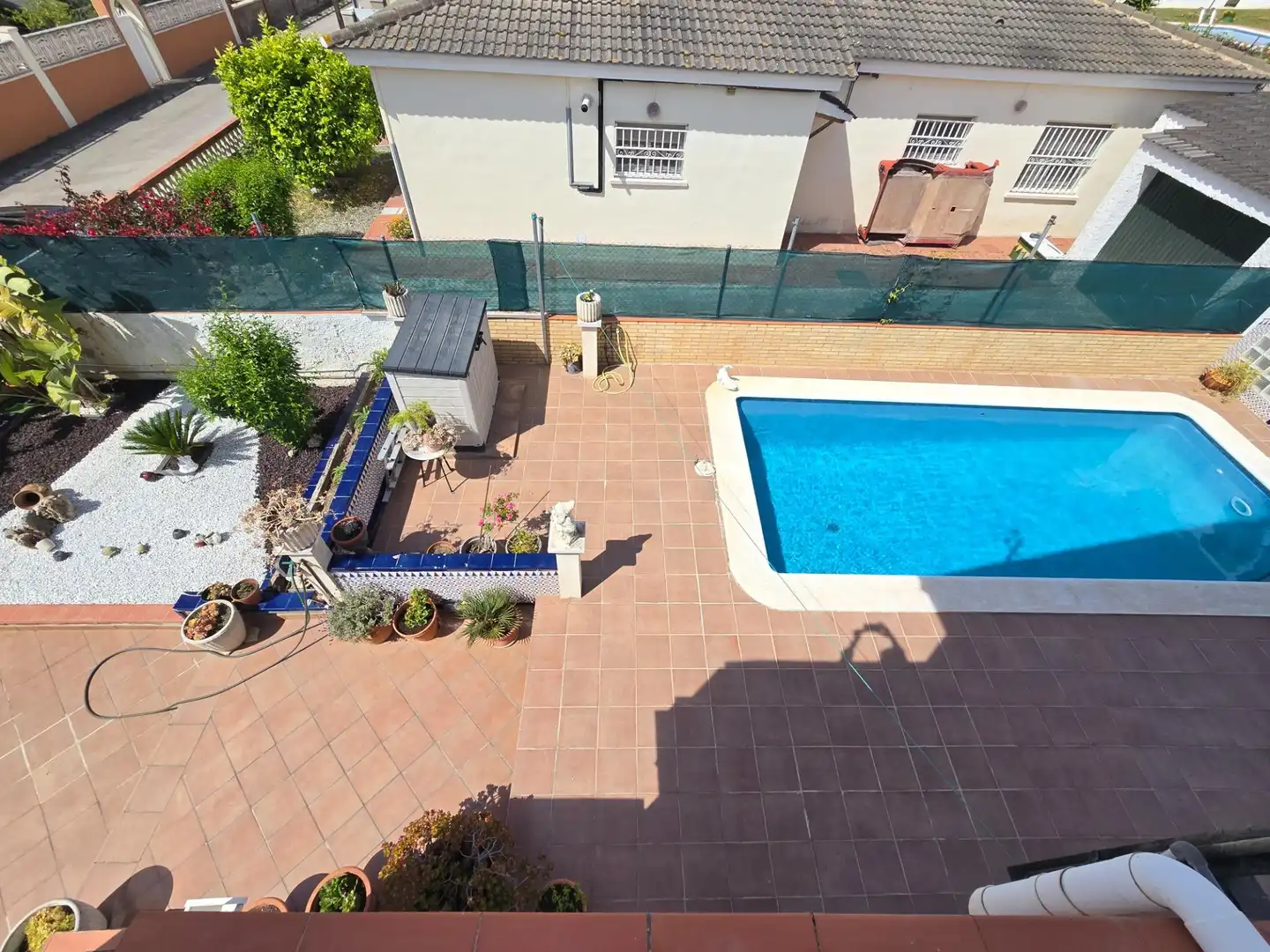 Piscina de Casa o xalet en venda en Cunit amb Aire condicionat, Calefacció i Jardí privat