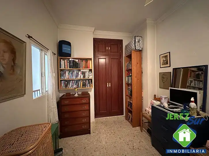 Dormitori de Casa adosada en venda en Jerez de la Frontera amb Aire condicionat, Terrassa i Traster