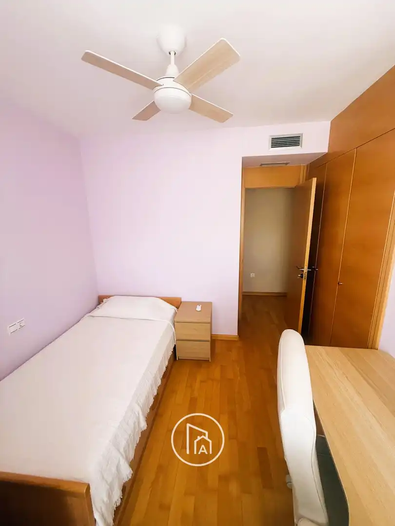 Bedroom of Flat for sale in Paterna  with Parquet flooring