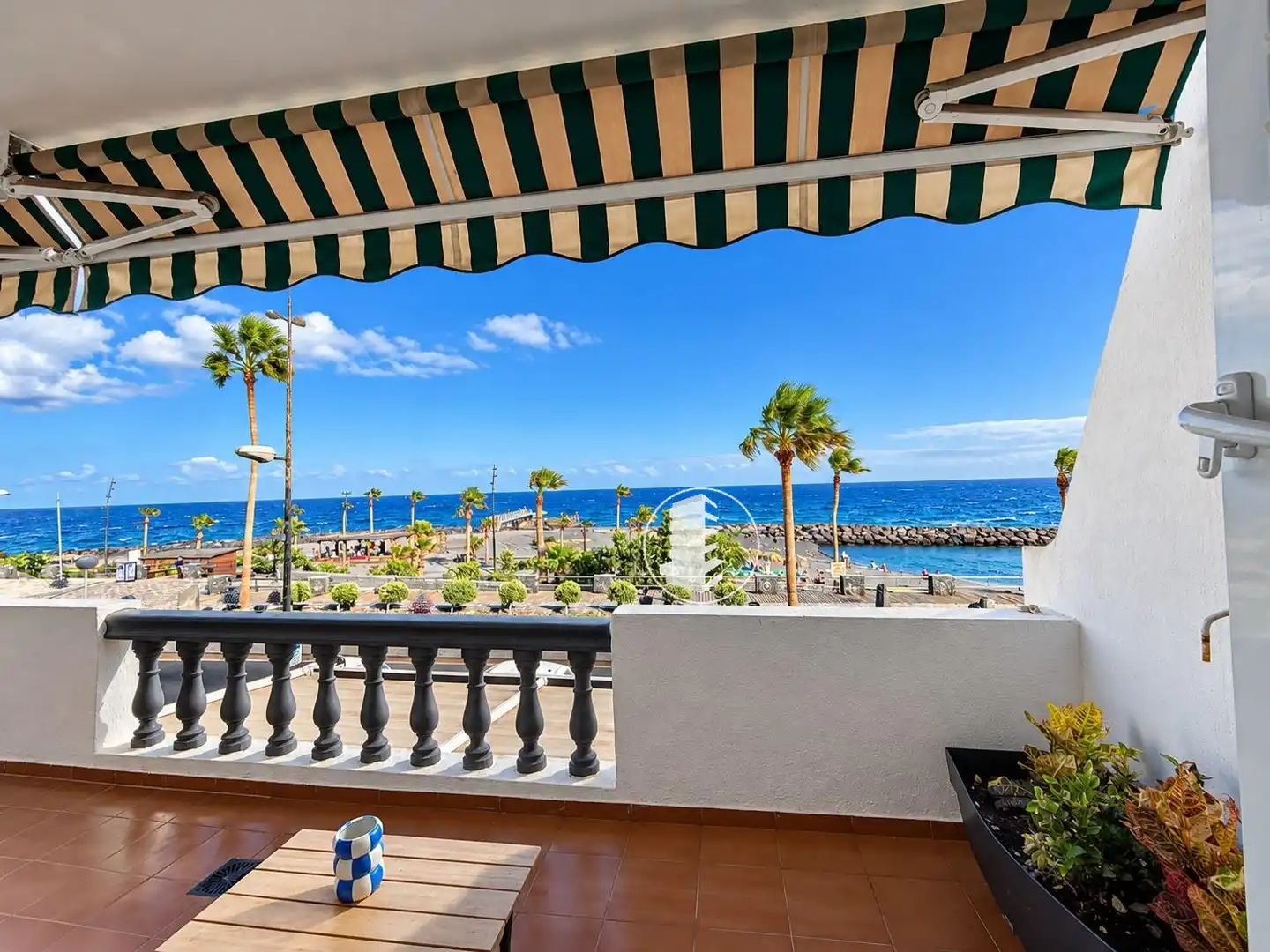 Flat with terrace to rent in Las Caletillas - Punta Larga