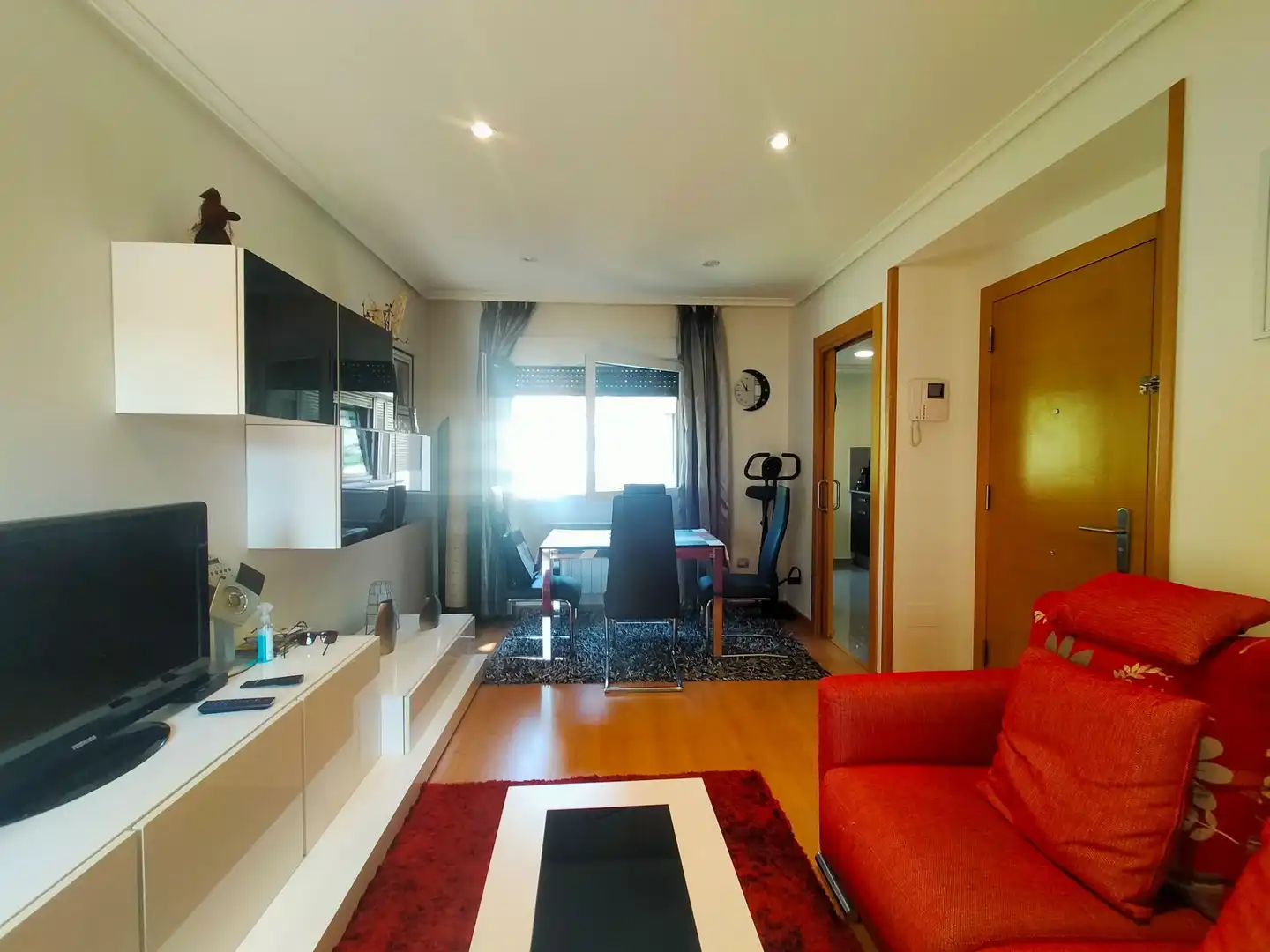 Living room of Flat for sale in Pravia  with Heating, Terrace and Furnished