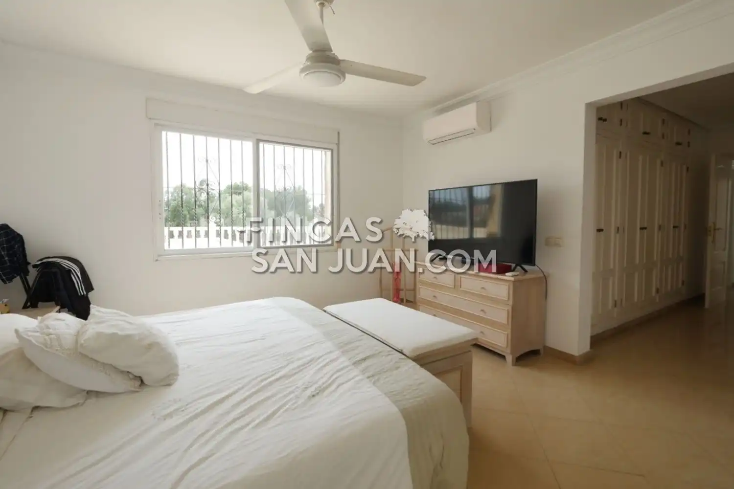 Chalet con terraza en venta en Playa de San Juan - El Cabo de las Huertas, imagen 27