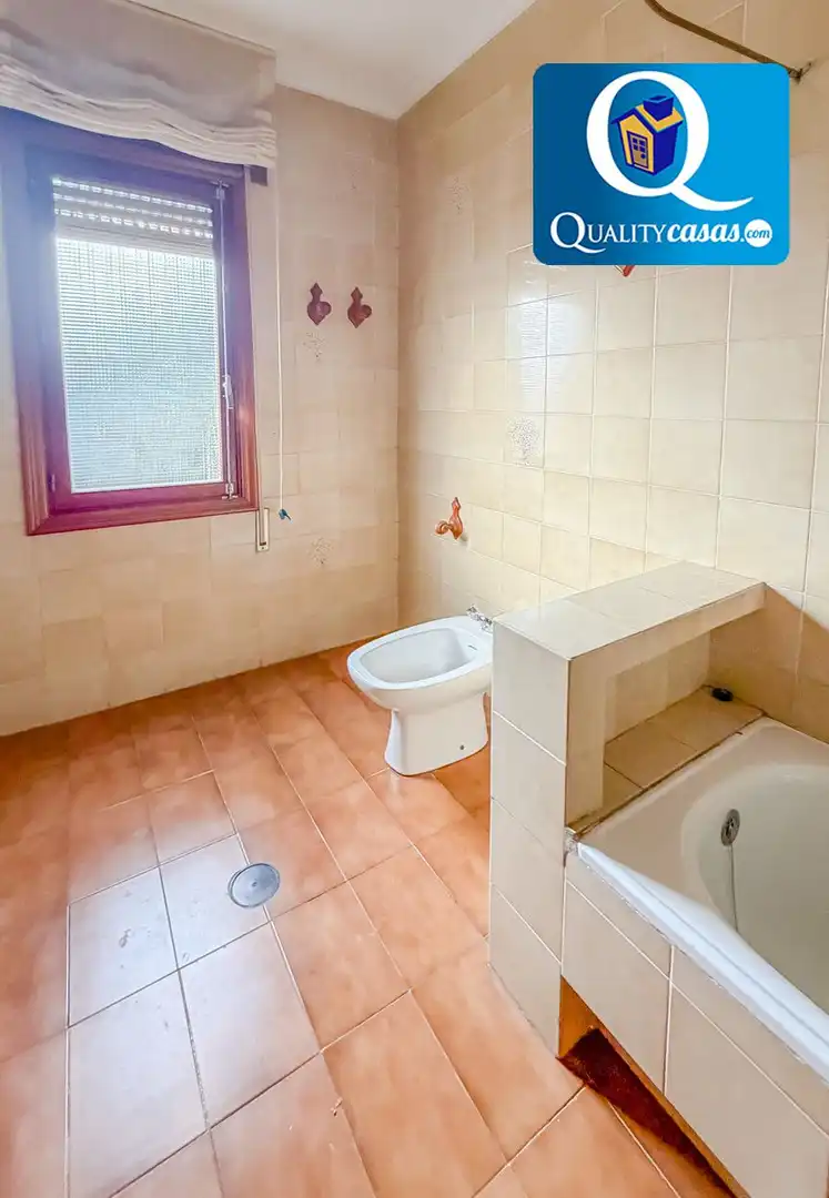 Bany de Casa o xalet en venda en Partidas de Alicante