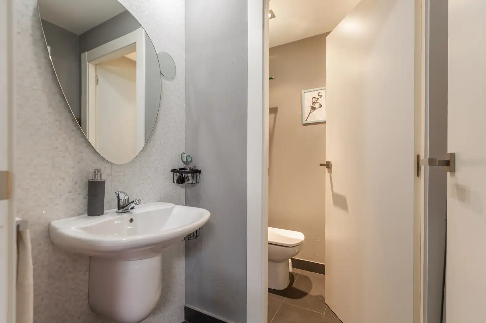Baño de Casa adosada en venta en Valle de Elorz / Elortzibar con Aire acondicionado, Calefacción y Jardín privado