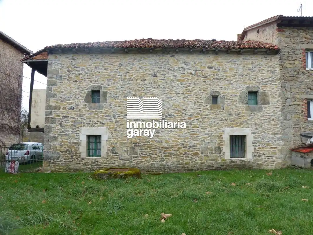 Casa amb terrassa en venda a Merindad de Montija, imagen 3