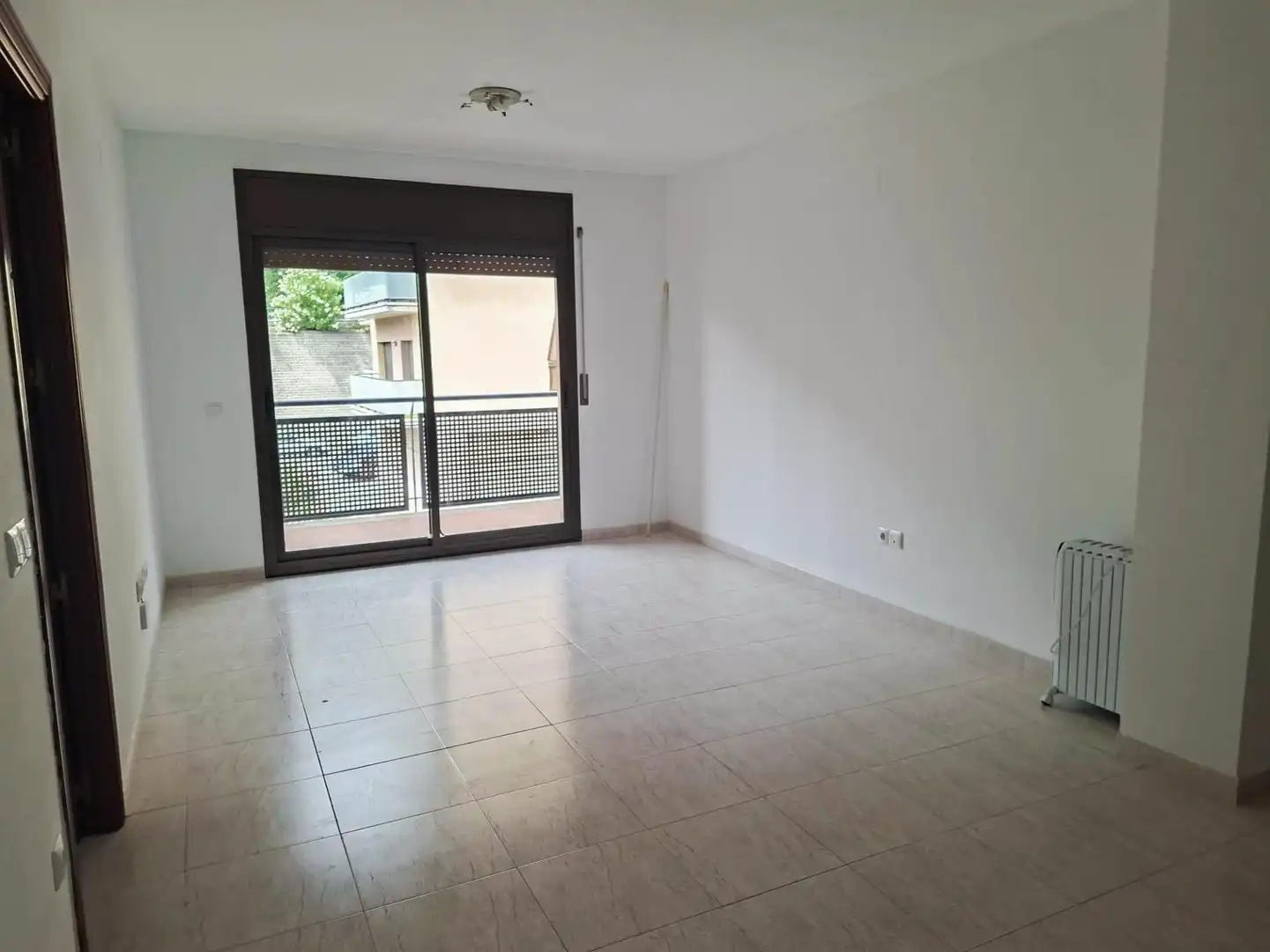 Sala de estar de Piso en venta en Monistrol de Montserrat con Terraza, Amueblado y Balcón