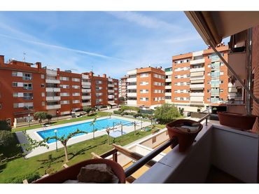 Wohnung mit Balkon zum Verkauf in Calle Pere Codina i Mont