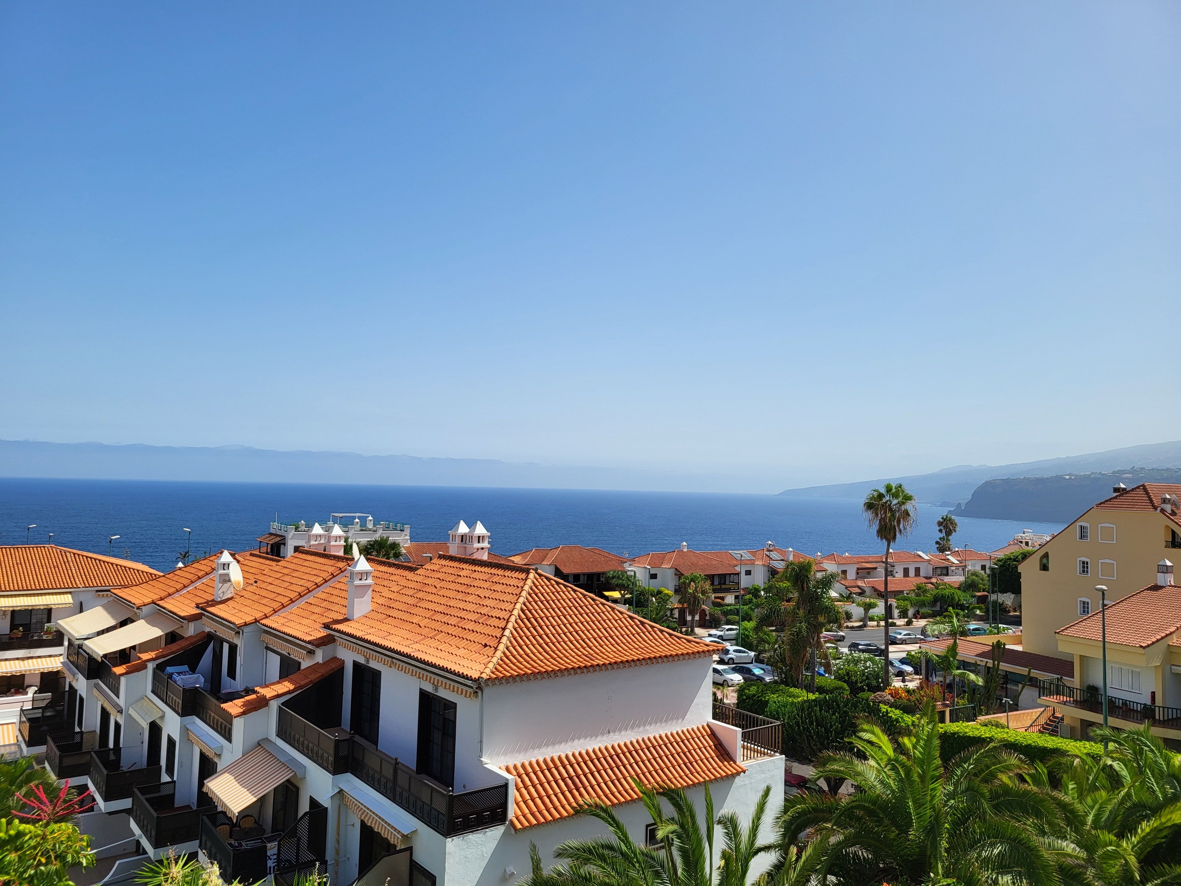 Exterior view of Attic to rent in Puerto de la Cruz  with Air Conditioner, Parquet flooring and Storage room